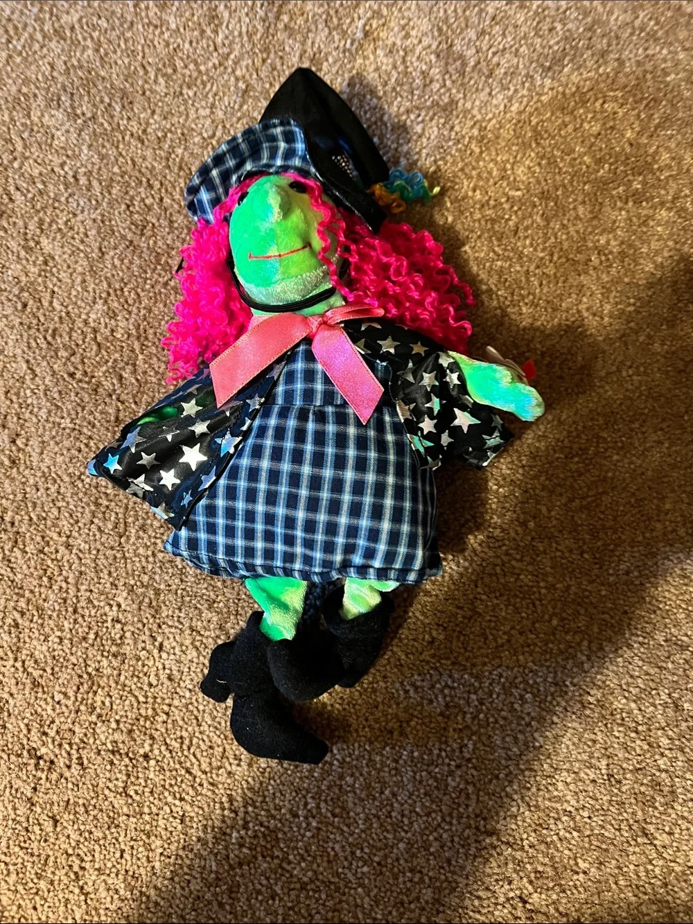 Retired Ty Green-Faced Witch Plush with Pink Hair and Black Star Cape